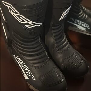 RST TracTech Evo III - Size 10